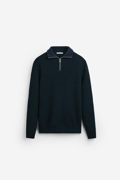 Pullover Quarter Zip